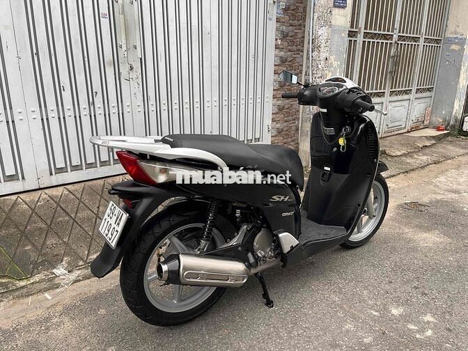 SH Ý 150i 2008 bstp 9chủ máy zin xe bao đẹp Bs đẹp