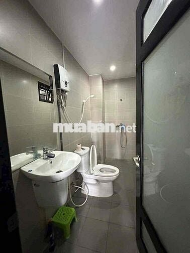 Cho thuê nhà 3 tầng 4PN khép kín khu Nam Việt Á, Đà Nẵng