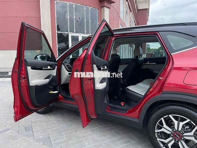 Kia Seltos 2022 Premium 1.6 AT - 9916 km