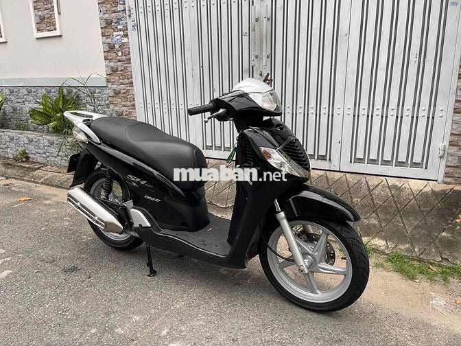 SH Ý 150i 2008 bstp 9chủ máy zin xe bao đẹp Bs đẹp