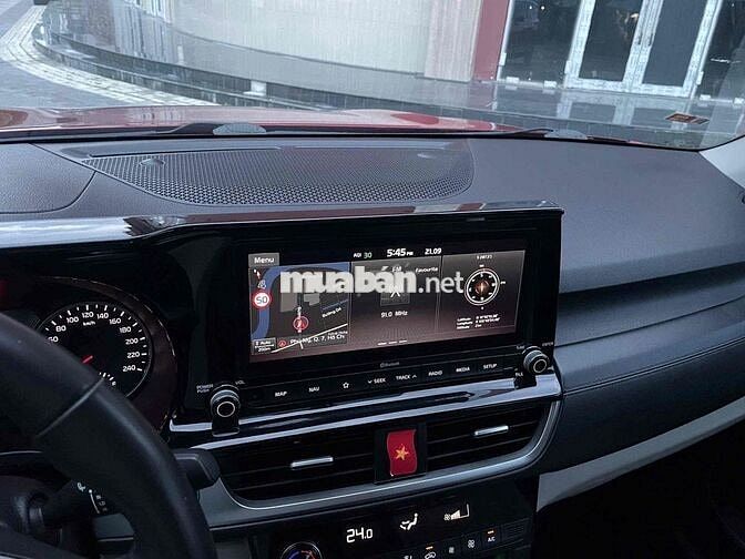 Kia Seltos 2022 Premium 1.6 AT - 9916 km