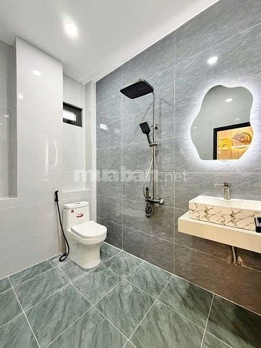 Giảm sâu 600 triệu. Bán Nhà Kỳ Đồng Q3 dt 70m2/3ty800. Cho thuê 17tr