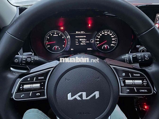 Kia Seltos 2022 Premium 1.6 AT - 9916 km