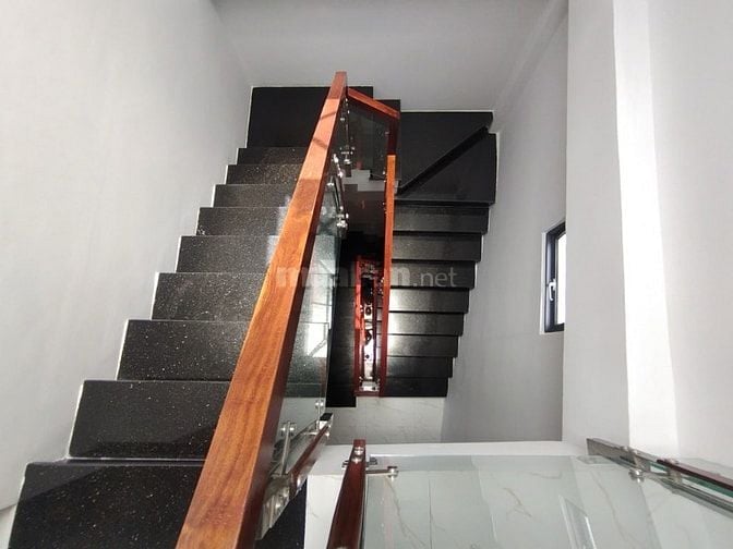 NHÀ ĐẸP 4 TẦNG – 29m² – HẺM RỘNG Ngã Tư 4 Xã, Tân Phú – Giá Chỉ 4.6 TỶ
