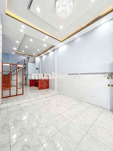 Nhà 2 phòng Hẻm 233 Nguyễn Văn Cừ