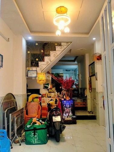 Bán nhà 2/ Liên khu 45 BHH- B Bình Tân 3,2x11m 4PN 2 tỷ 540tr SHCC