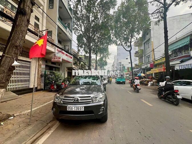 Cho thuê tòa nhà góc đường phan đình phùng – nam kỳ khởi nghĩa