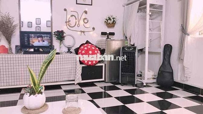 Cho thuê căn hộ duplex mini chung cư  134 Trần Hưng Đạo Q1,  30m2