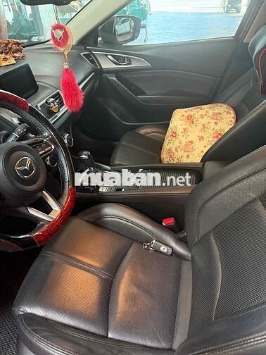 Mazda 3 2019 Hacthbach