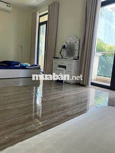 Cho thuê nhà 3 lầu Huỳnh Tấn Phát, Nhà Bè, Dt 6,5 x13m. Giá 14 triệu.