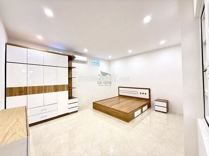 CHO THUÊ NHÀ MỚI 3 PHÒNG NGỦ FULL NỘI THẤT HẺM TTTP GIÁ 12 TRIỆU/THÁNG