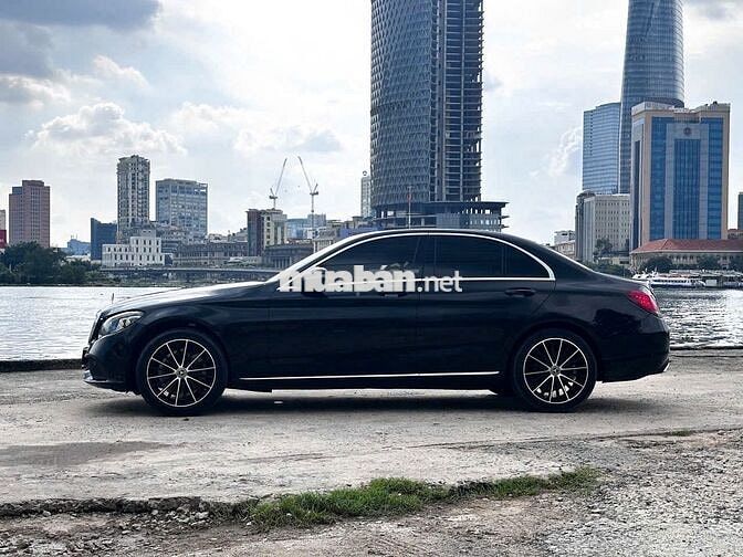 Mercedes Benz C Class 2019 C200 Exclusive