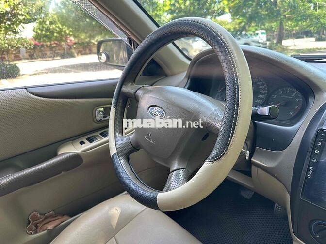 Ford Laser 2004 GHIA 1.8 AT - 158000 km