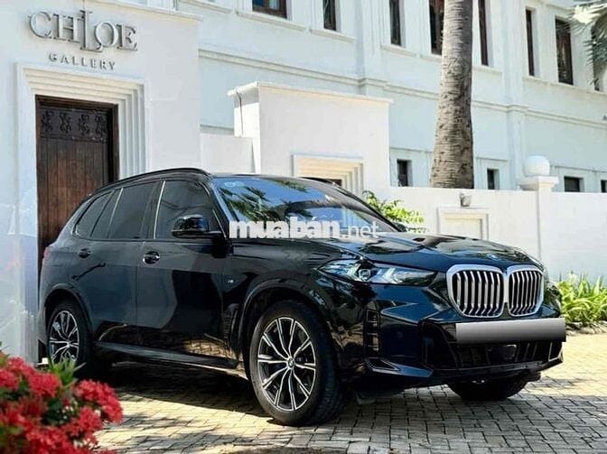BMW X5 2023 xDrive40i M Sport siêu lướt