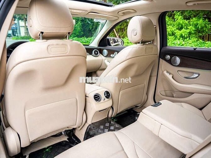 Mercedes Benz C Class 2019 C200 Exclusive