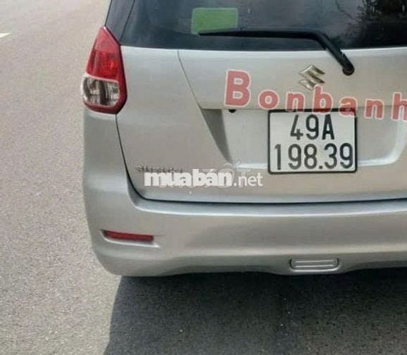 Suzuki Ertiga Std sx 2014 máy 1.4 xe gia đình zin
