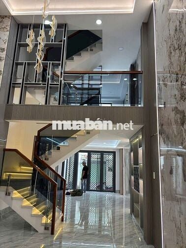 Nhà mới 1T,1 Lửng, 2 lầu, sân Thượng, sát MT Thạnh lộc 15, hẻm xe hơi