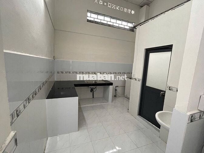 Xoay nợ hết nổi cần bán gấp căn nhà ở Thạnh Xuân Quận12 giá 950tr. SHR