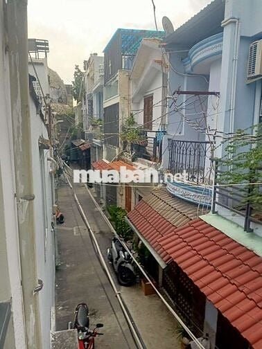 Gấp bán nhà 80 m2 , gần Nguyễn ánh thủ, Tân Chánh hiệp quận 12