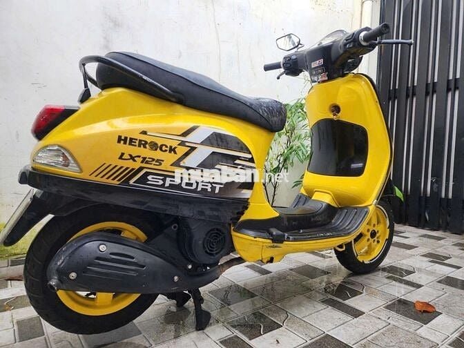 Vespa 2010 máy êm giao diện ưa nhìn không hao xăng