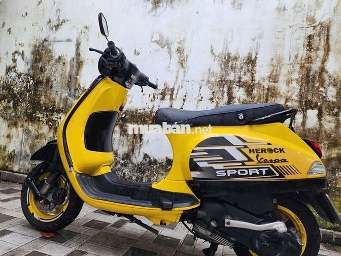 Vespa 2010 máy êm giao diện ưa nhìn không hao xăng