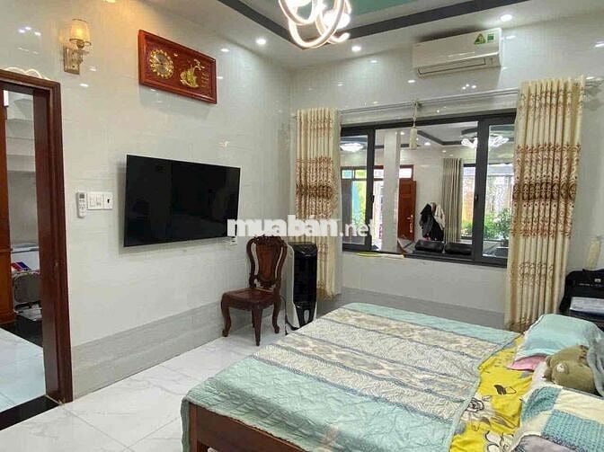 NHÀ LẦU ĐẸP - NGON KHU VƯỢT LŨ PHƯỜNG 8 CŨ, NAY LÀ PHƯỜNG TÂN HẠNH, TP