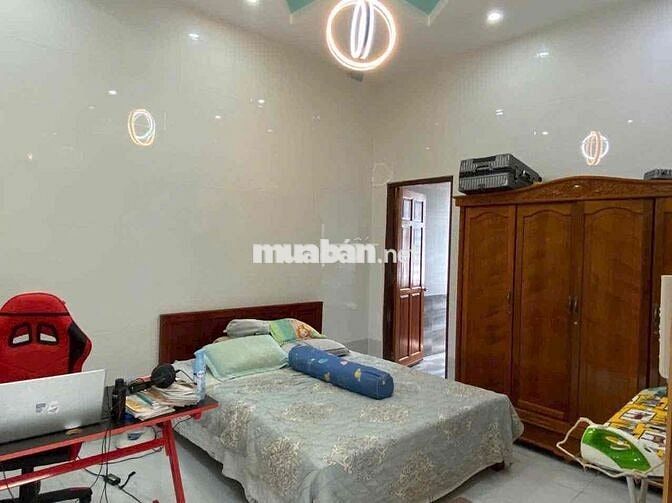 NHÀ LẦU ĐẸP - NGON KHU VƯỢT LŨ PHƯỜNG 8 CŨ, NAY LÀ PHƯỜNG TÂN HẠNH, TP