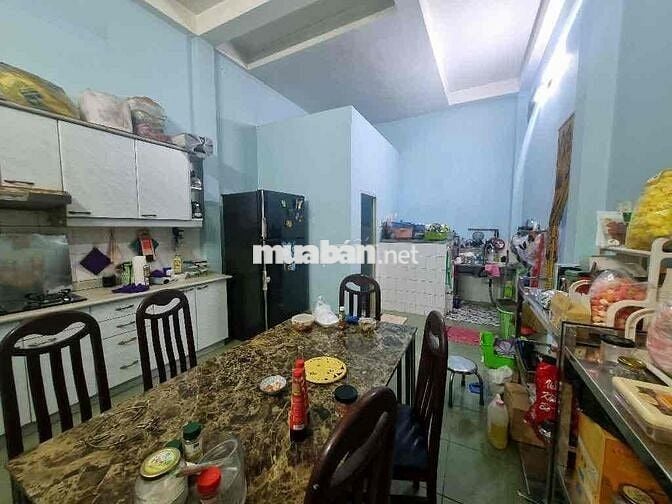 NGANG GẦN 7M - LẠC LONG QUÂN - QUẬN 11 - HẺM XE TẢI