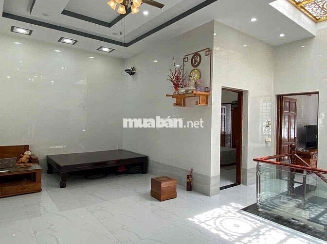 NHÀ LẦU ĐẸP - NGON KHU VƯỢT LŨ PHƯỜNG 8 CŨ, NAY LÀ PHƯỜNG TÂN HẠNH, TP