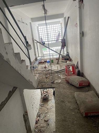 NGÂN HÀNG THANH LÝ 7 TỶ- HẺM XE HƠI- CẦU VƯỢT 3/2, Q10- 46m2- 4 TẦNG.