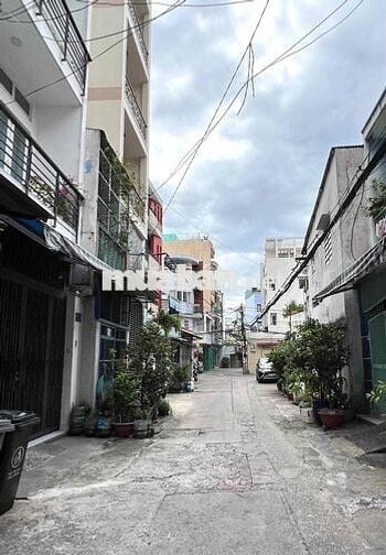 NGANG GẦN 7M - LẠC LONG QUÂN - QUẬN 11 - HẺM XE TẢI