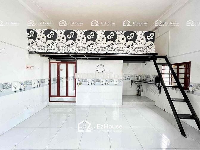 căn hộ Ban Công Gác Cao Rộng  Giá Rẻ Ngay Bà Hom - An Dương Vương