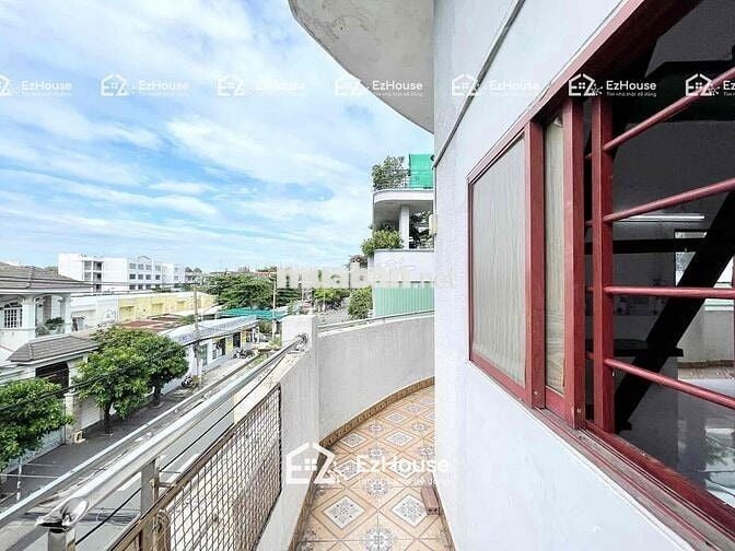 căn hộ Ban Công Gác Cao Rộng  Giá Rẻ Ngay Bà Hom - An Dương Vương