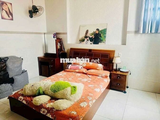 Siêu Phẩm Căn Góc MẶT TIỀN Đ.Lê Thiệt Nội thất Gỗ xịn xò Chỉ 10.8ty