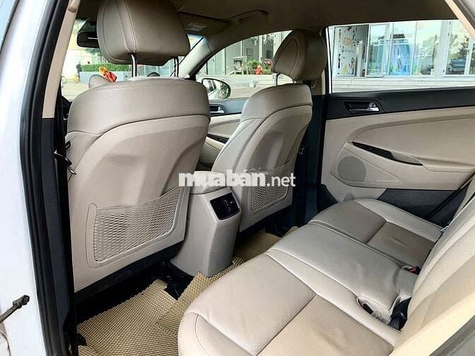Bán rẻ Hyundai Tucson 2016  1 chủ Zin AZ rất đẹp!