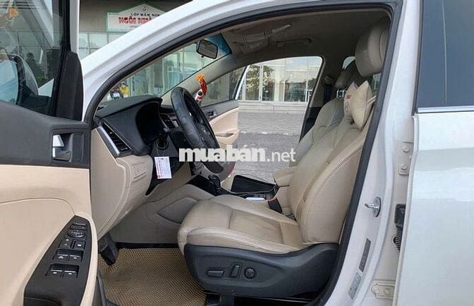 Bán rẻ Hyundai Tucson 2016  1 chủ Zin AZ rất đẹp!