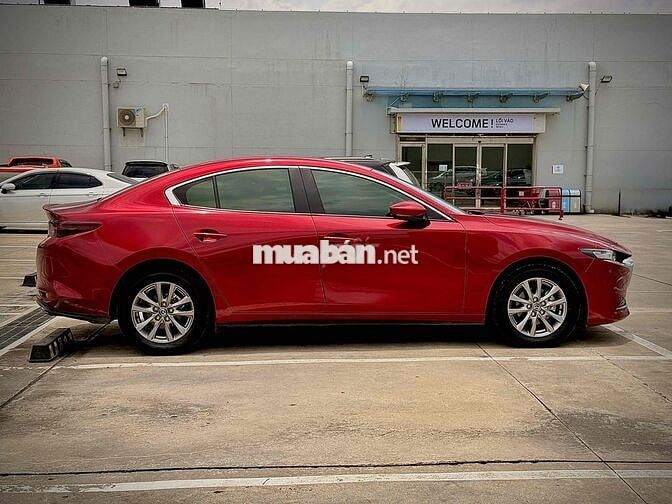Mazda 3 2023 1.5L Luxury - 10K Chính chủ