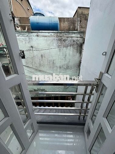 Bán Nhà Văn Thân Q6 , Giá tốt , P8Q6 , xem chốt ạ