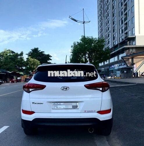 Bán rẻ Hyundai Tucson 2016  1 chủ Zin AZ rất đẹp!