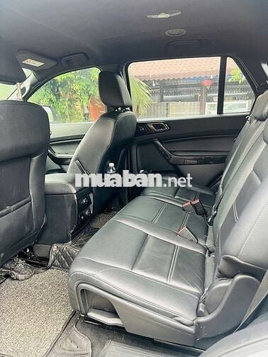 Ford Everest Titanium 1 Cầu 2021 - 25000 km