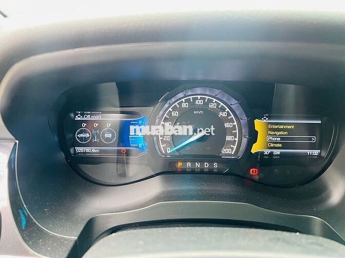 Ford Everest Titanium 1 Cầu 2021 - 25000 km