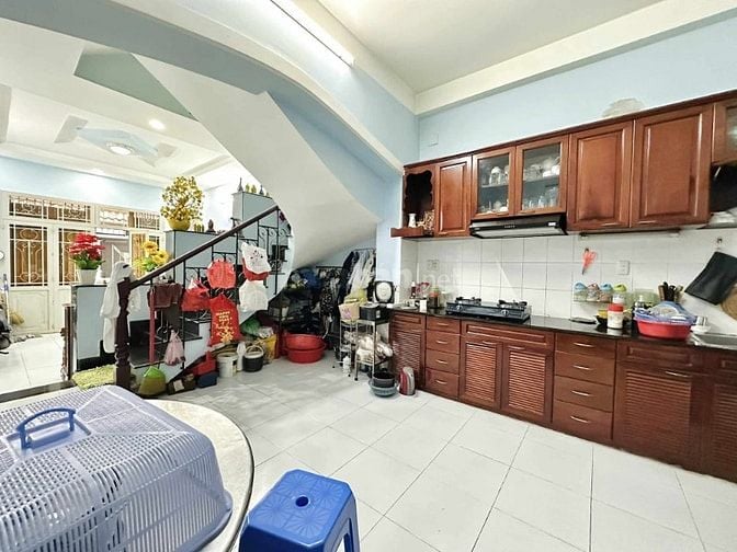 Nhà 3 tầng 3PN, hẻm 6m xe hơi, 52m2 (4x13m) Phạm Văn Đồng Bình Thạnh
