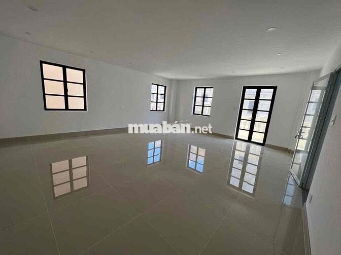 CHO THUÊ NHÀ GÓC 3 MẶT TIỀN 30 ĐƯỜNG SỐ 3 CITY LAND P5 QUẬN GÒ VẤP