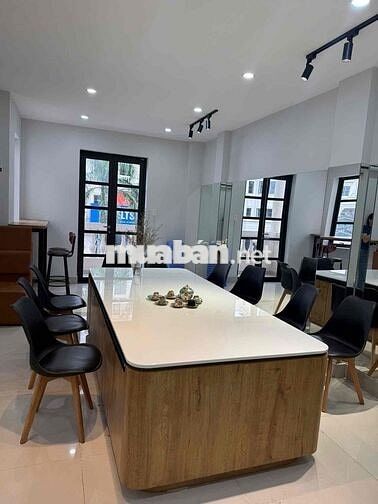 CHO THUÊ NHÀ GÓC 3 MẶT TIỀN 30 ĐƯỜNG SỐ 3 CITY LAND P5 QUẬN GÒ VẤP