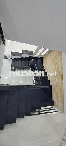 NHÀ SỔ RIÊNG 111M2-HOÀN CÔNG ĐẦY ĐỦ-HẺM XH TỚI NHÀ-NGAY CẦU LONG KIỂNG