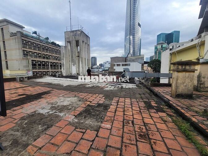 Spotlight mới cho mô hình ROOFTOP Q1. MT Đồng Khởi Q1 giá chỉ 1xx bé !
