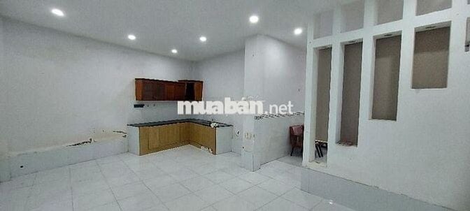 NHÀ SỔ RIÊNG 111M2-HOÀN CÔNG ĐẦY ĐỦ-HẺM XH TỚI NHÀ-NGAY CẦU LONG KIỂNG