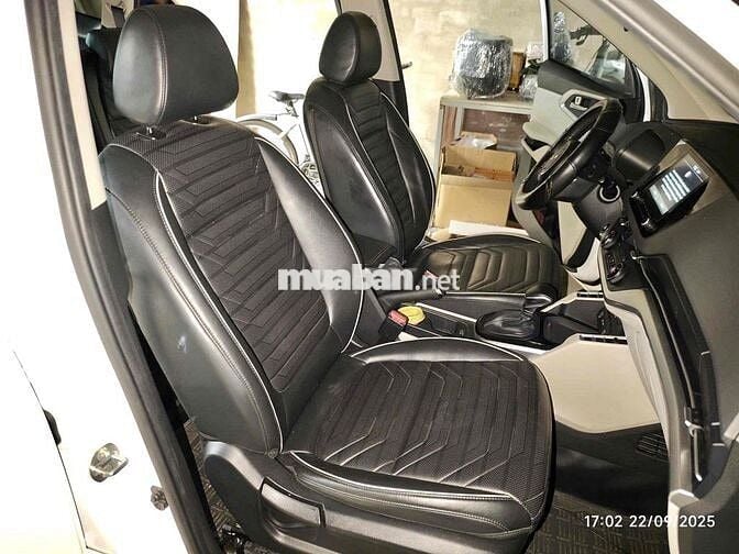 Kia Carens 2023 - 65000 km