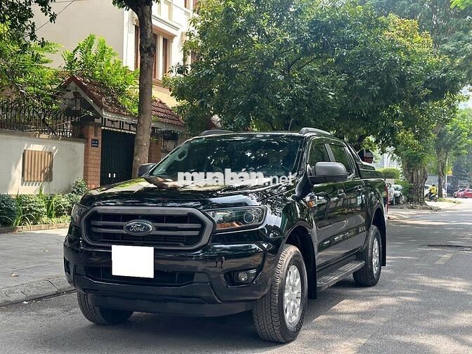Ford Ranger 2021 XLS 2.2L 4x2 MT đen đẹp