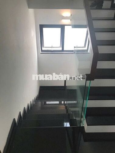 Cần cho thuê nhà Mặt Tiền Đường Số 6 trong khu CC Hà Đô P.12 Q.10